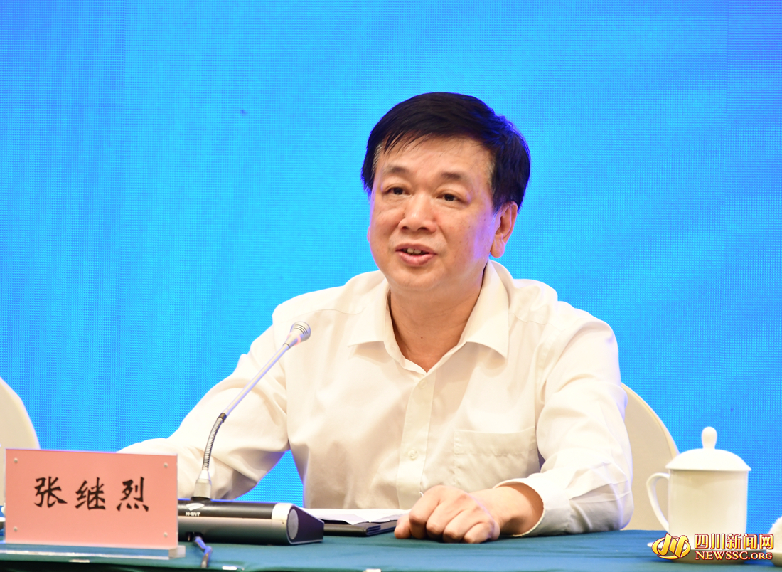 尊龙人生就是博ag电气集团副总经理、党组成员张继烈_副本.jpg